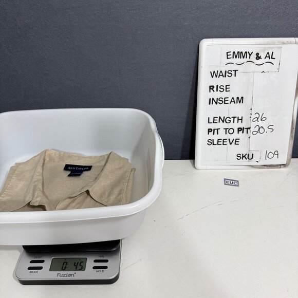 Ann Taylor Womens Linen Sleeveless Button Up Shirt Top Size 12 Tan Collared Chic - Picture 7 of 10